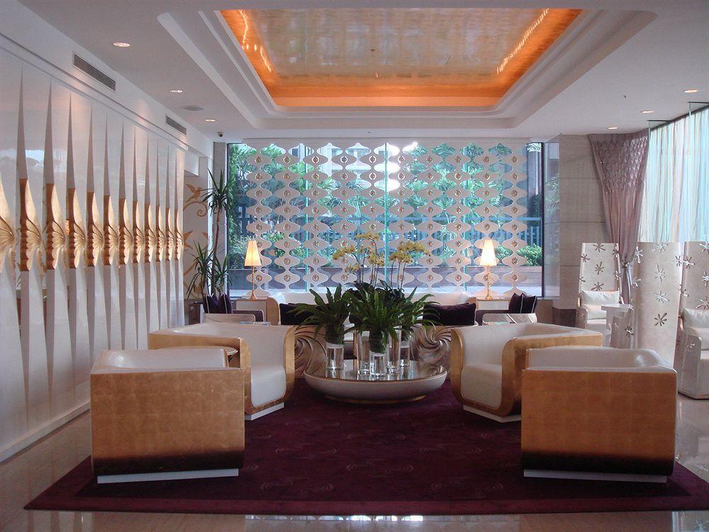 Monarch Skyline Hotel Luzhu Экстерьер фото