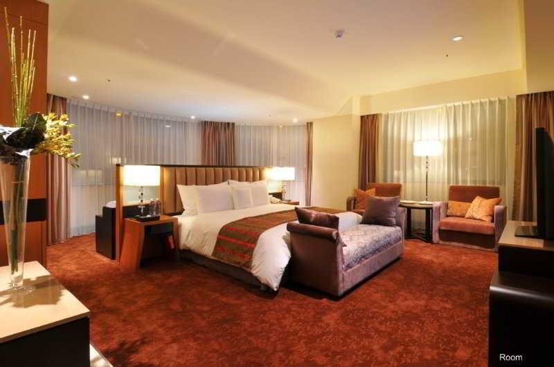 Monarch Skyline Hotel Luzhu Экстерьер фото