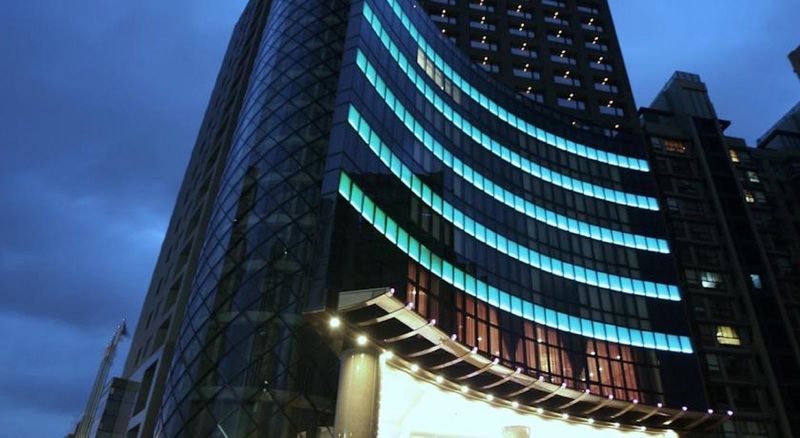 Monarch Skyline Hotel Luzhu Экстерьер фото